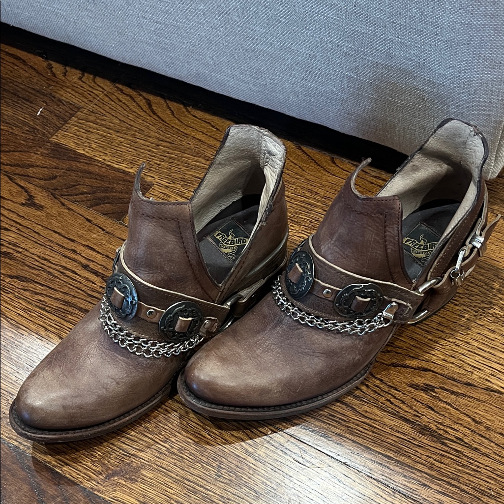 Freebird By Steven Brown Leather Ankle Boots With Chain Detail